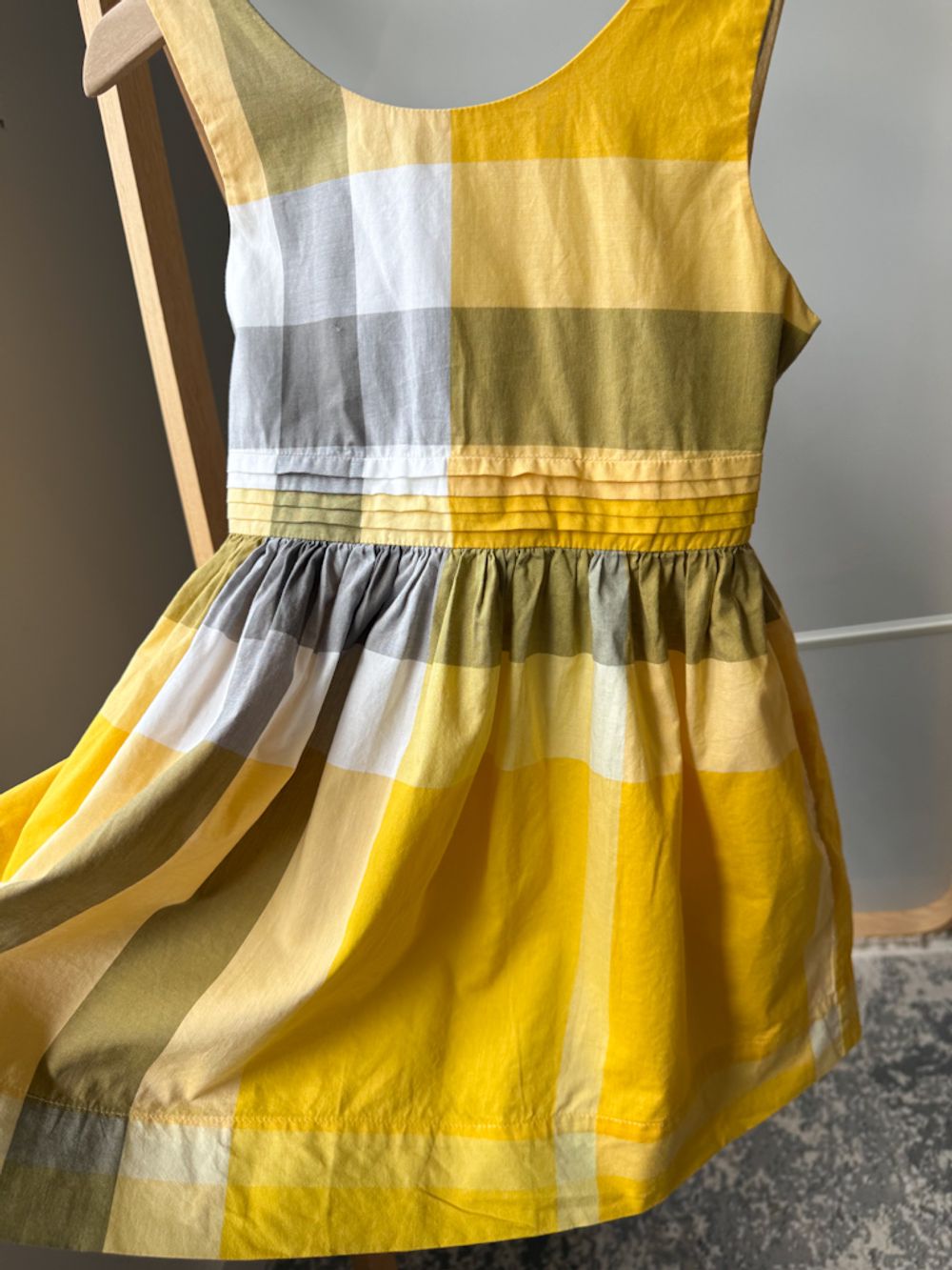 Хлопковое платье Burberry, 104