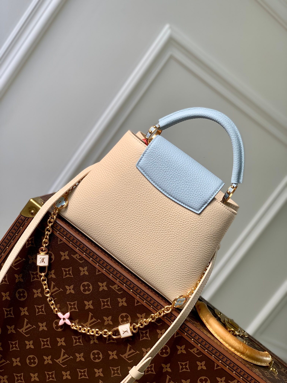 Louis Vuitton Capucines BB