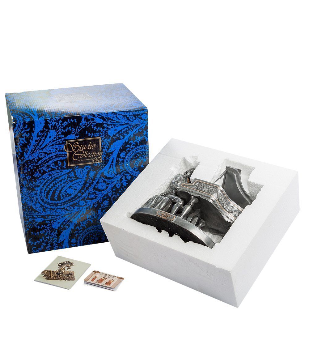 WS- 65 Статуэтка «Моцарт за роялем»