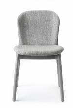 Стул деревянный с обивкой Scab Design Natural Finn, матовый серый бук, светло-серый