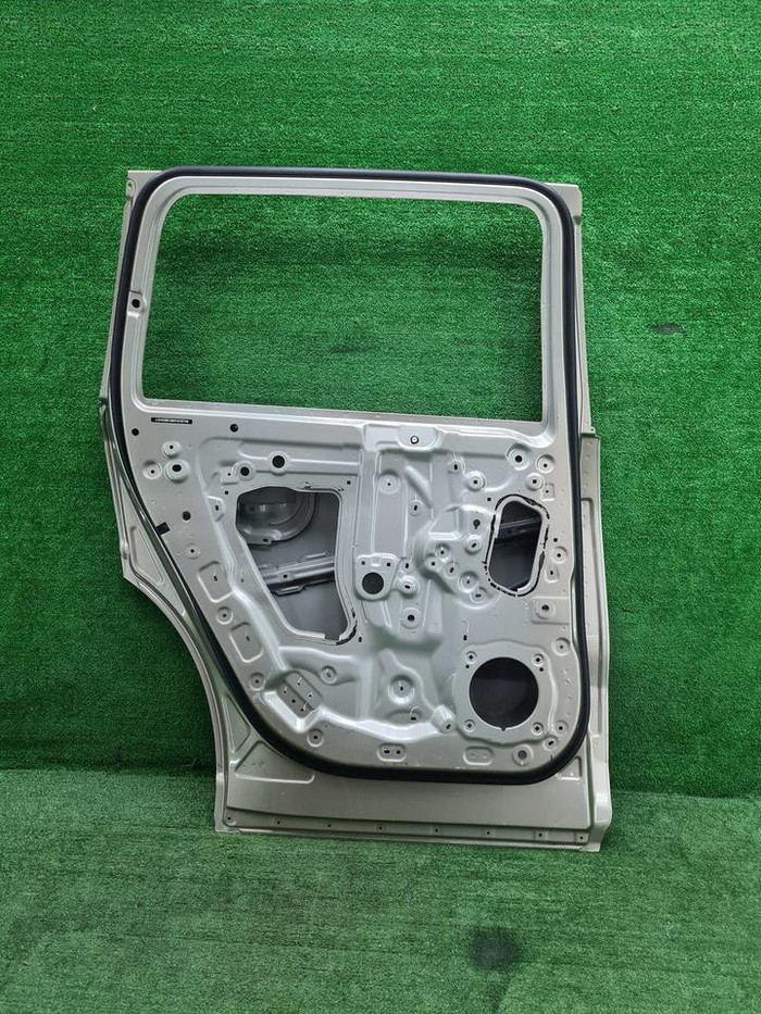 Дверь задняя левая Lixiang L9 (2022-н.в.)