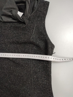 Платье Tatwm без рукавов 42 размер