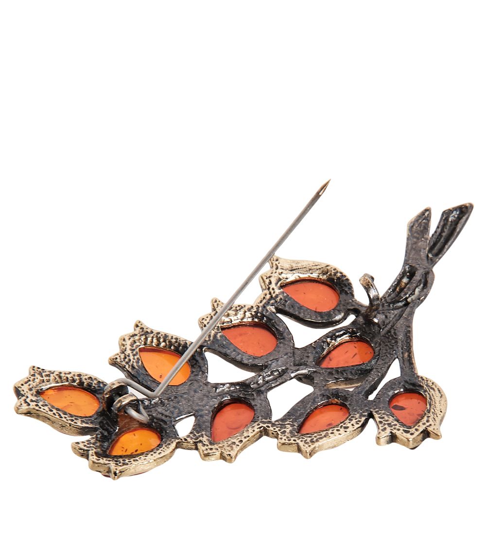 AM-2348 Брошь «Ландыши» бол. (латунь, янтарь)