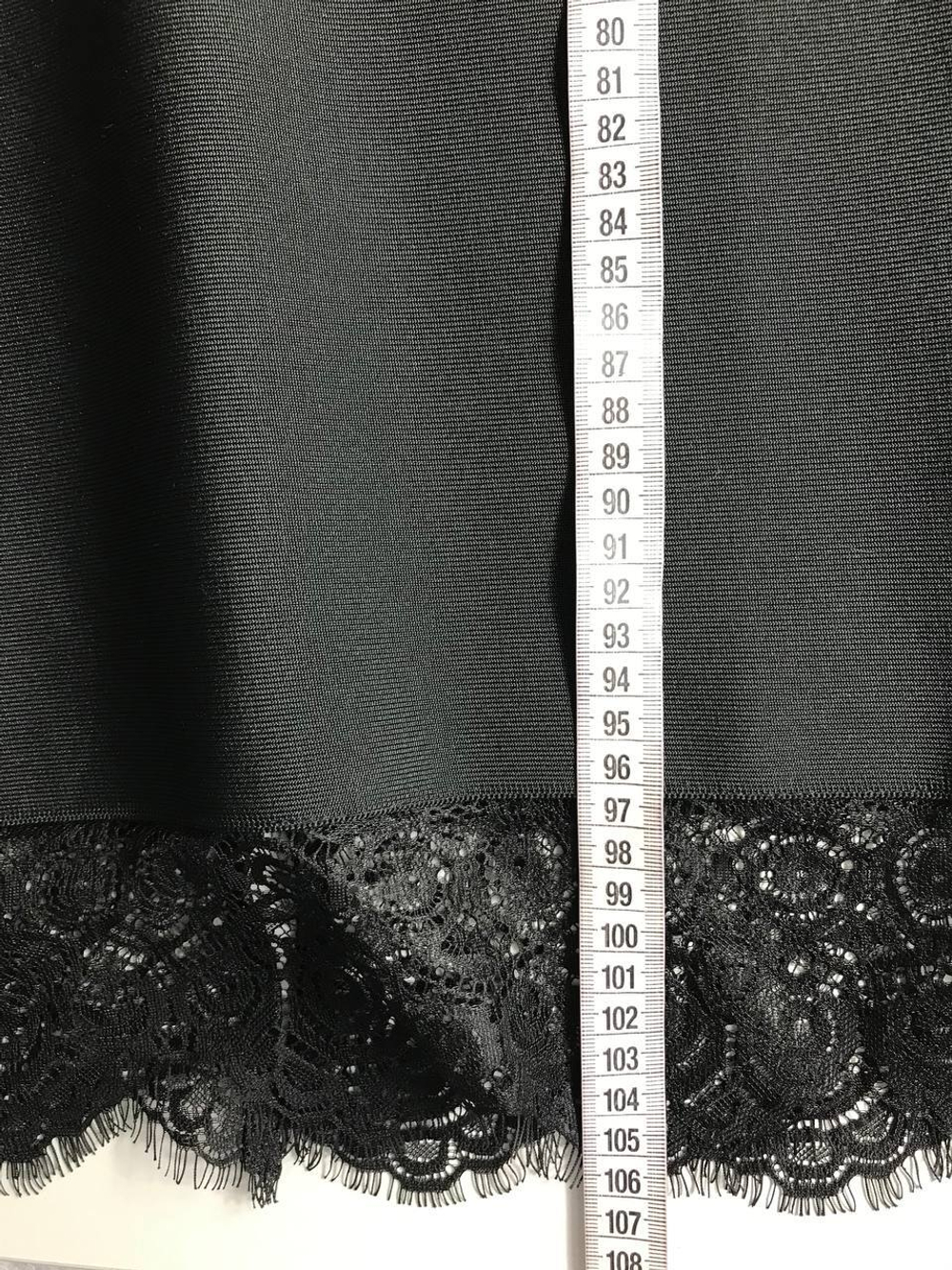 Платье просто роковое, с кружевной вставкой 42 размер