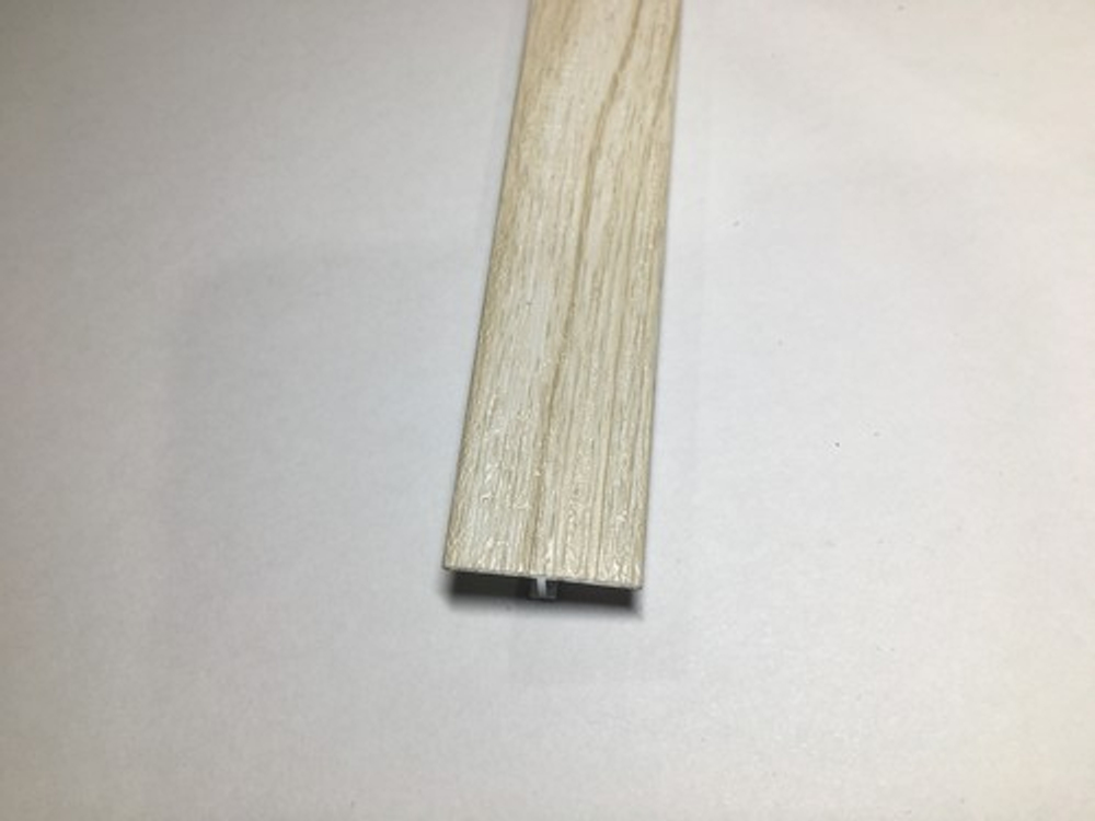 АТ 18мм "DO-1" 2,7м Ясень светлый Т-обр. ламинир. алюм.