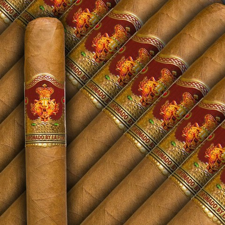 La Flor Dominicana Coronado by La Flor Double Toro