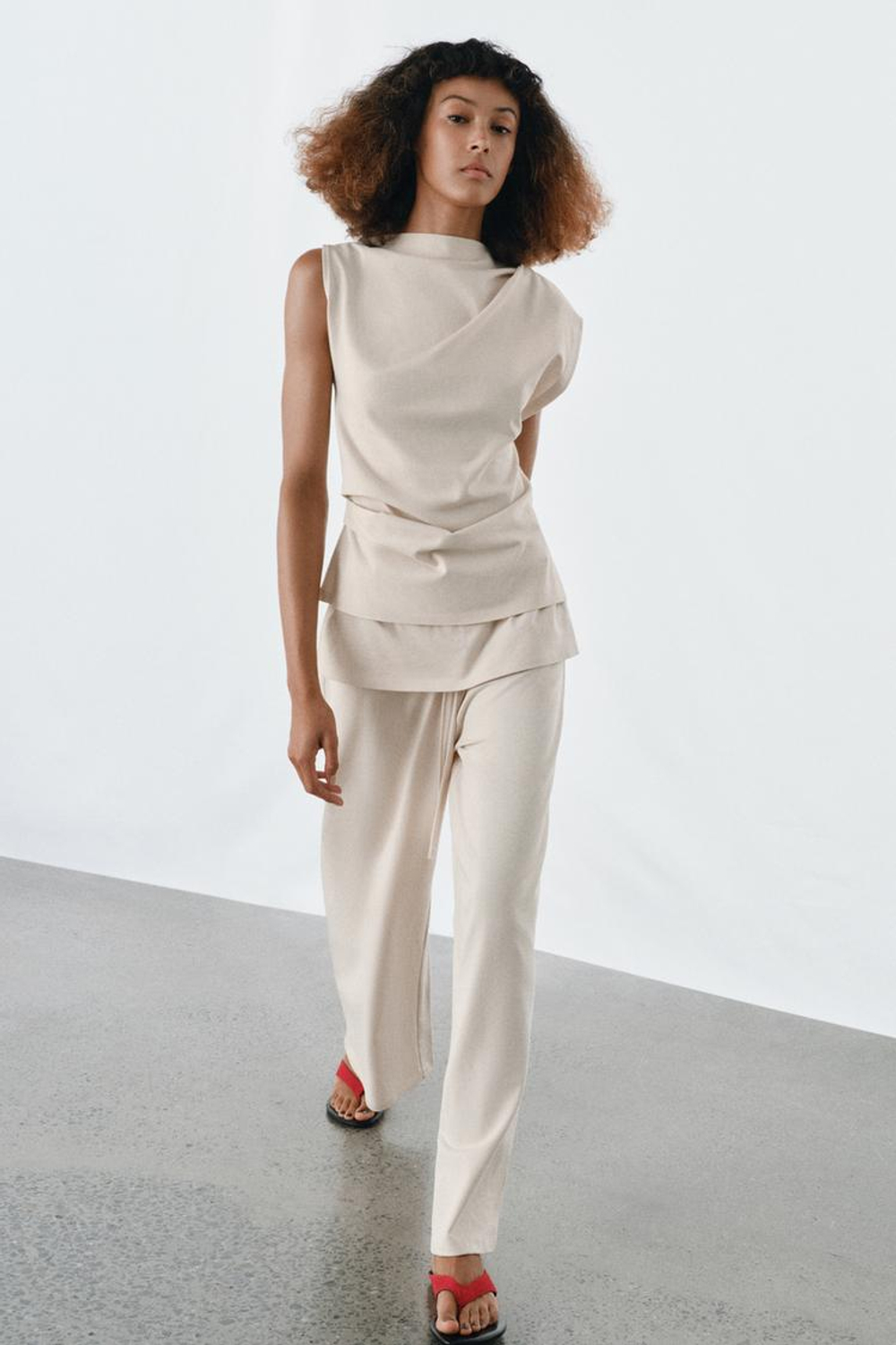 ZARA ТОП ИЗ ХЛОПКА С ДРАПИРОВКОЙ, ЭКРЮ