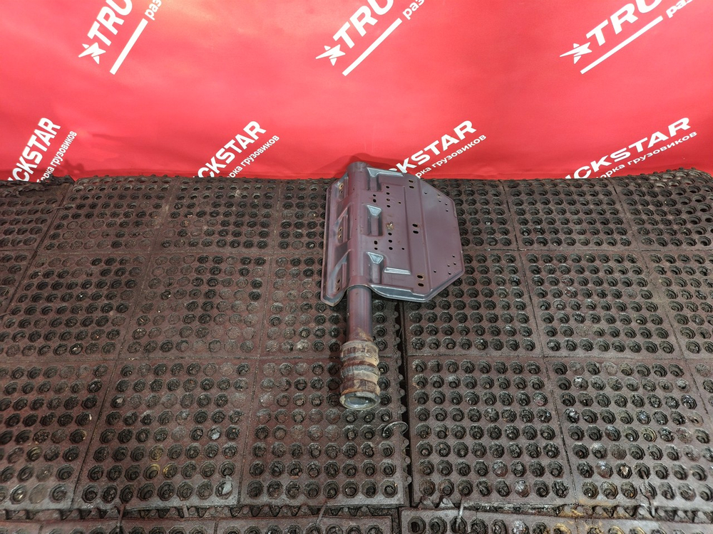 Кронштейн крыла заднего правый 2019г.