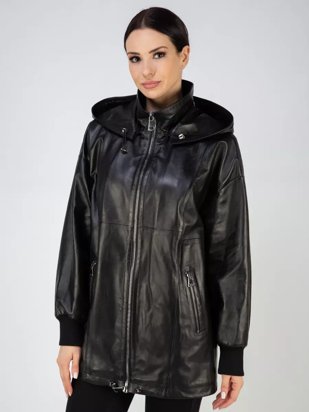 Кожаная куртка демисезонная с капюшоном