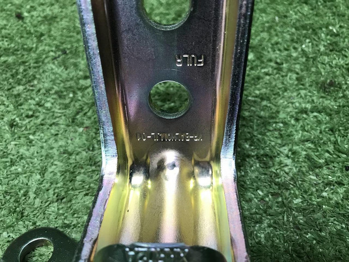 Петля двери передняя правая Haval F7 (2018-2024)