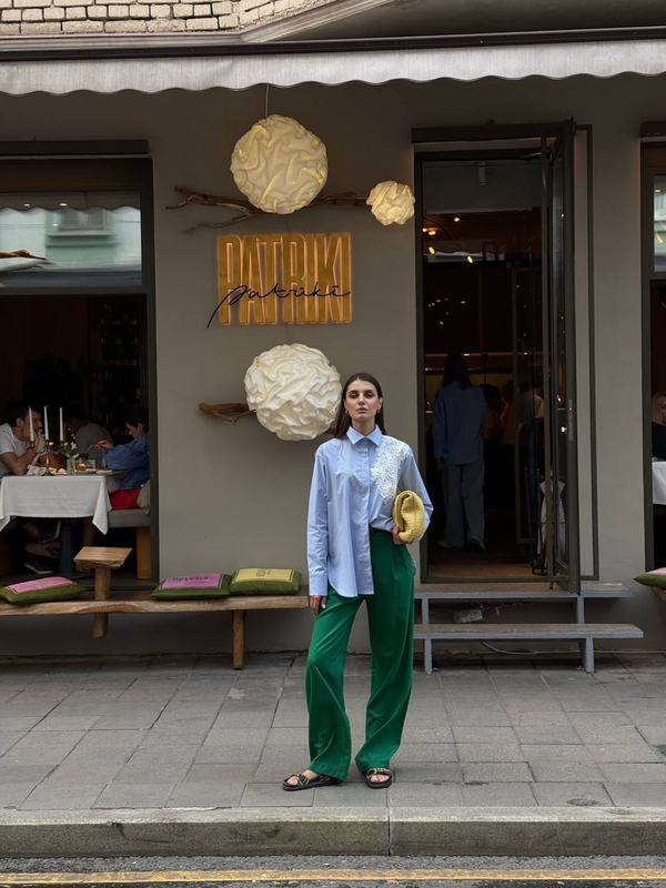 Рубашка голубая