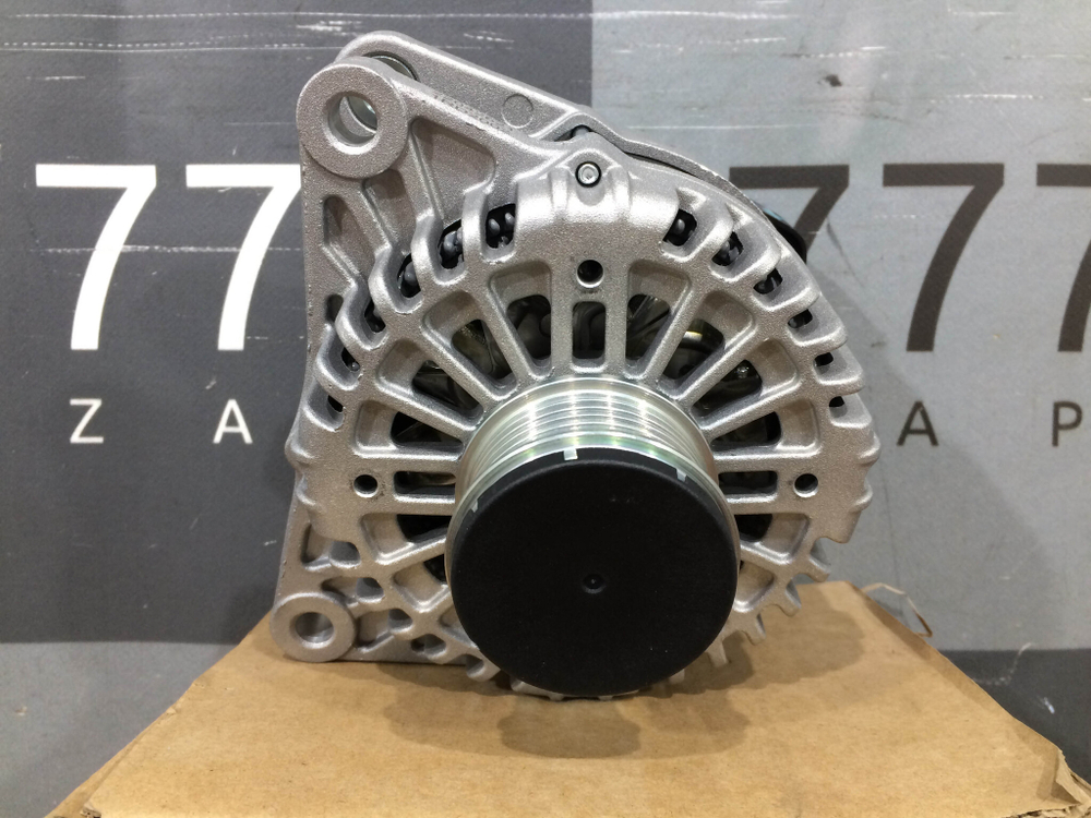 Генератор 140A Chery Tiggo 8 / 8 PRO Новый Оригинал 3701AAU