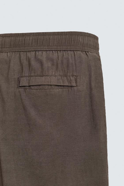 ZARA ПЛАВКИ ИЗ ТЕХНИЧЕСКОЙ ТКАНИ С ЭФФЕКТОМ ПОТЕРТОСТИ, КОРИЧНЕВЫЙ
