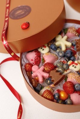 Шоколадный подарок на Новый год