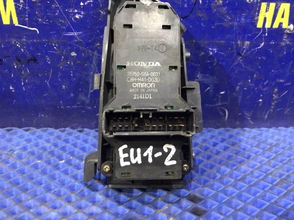 Блок управления стеклоподъемниками Honda CIVIC 2001
