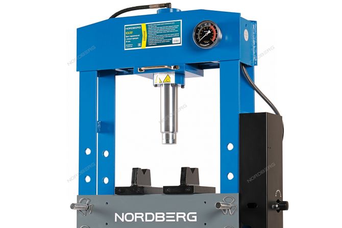 NORDBERG (N3630F) Гидравлический пресс, 30 т, ножной привод