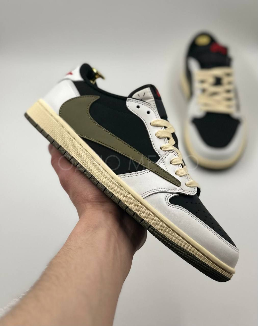 Nike Air Jordan 1 Low & Scott