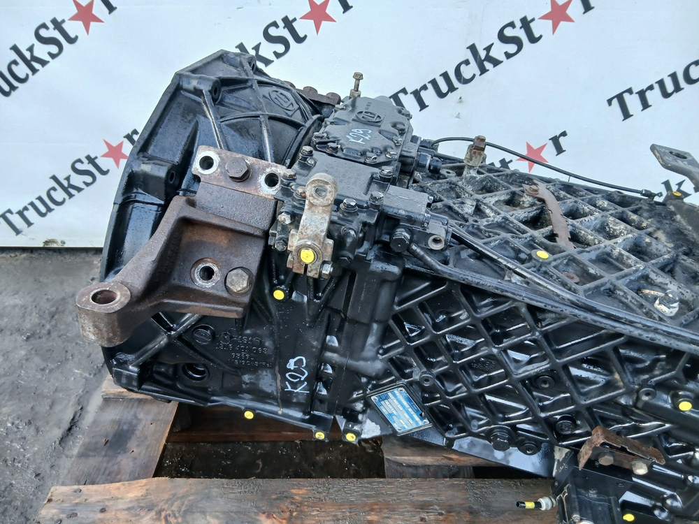 МКПП ZF 16S2220TD