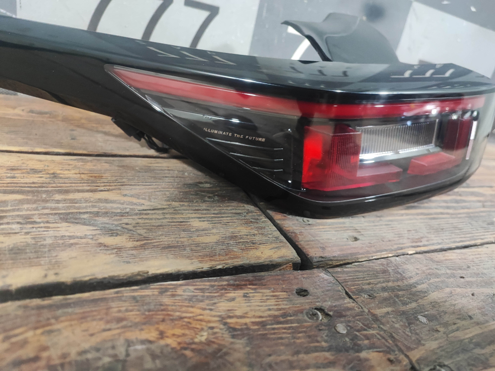 Фонарь зaдний левый Changan Lamore 23-нв Б/У Оригинал 4133010DY01