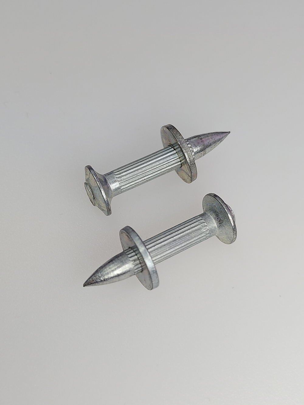 4.5х30 Дюбель-гвоздь МММз ТУ 14-4-1731 (500 гр.)