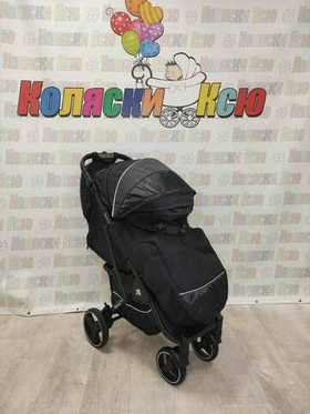 Коляска прогулочная Baballo Future 2024 черные блёски (черная рама)