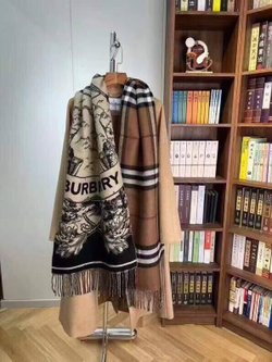 Шарф Burberry