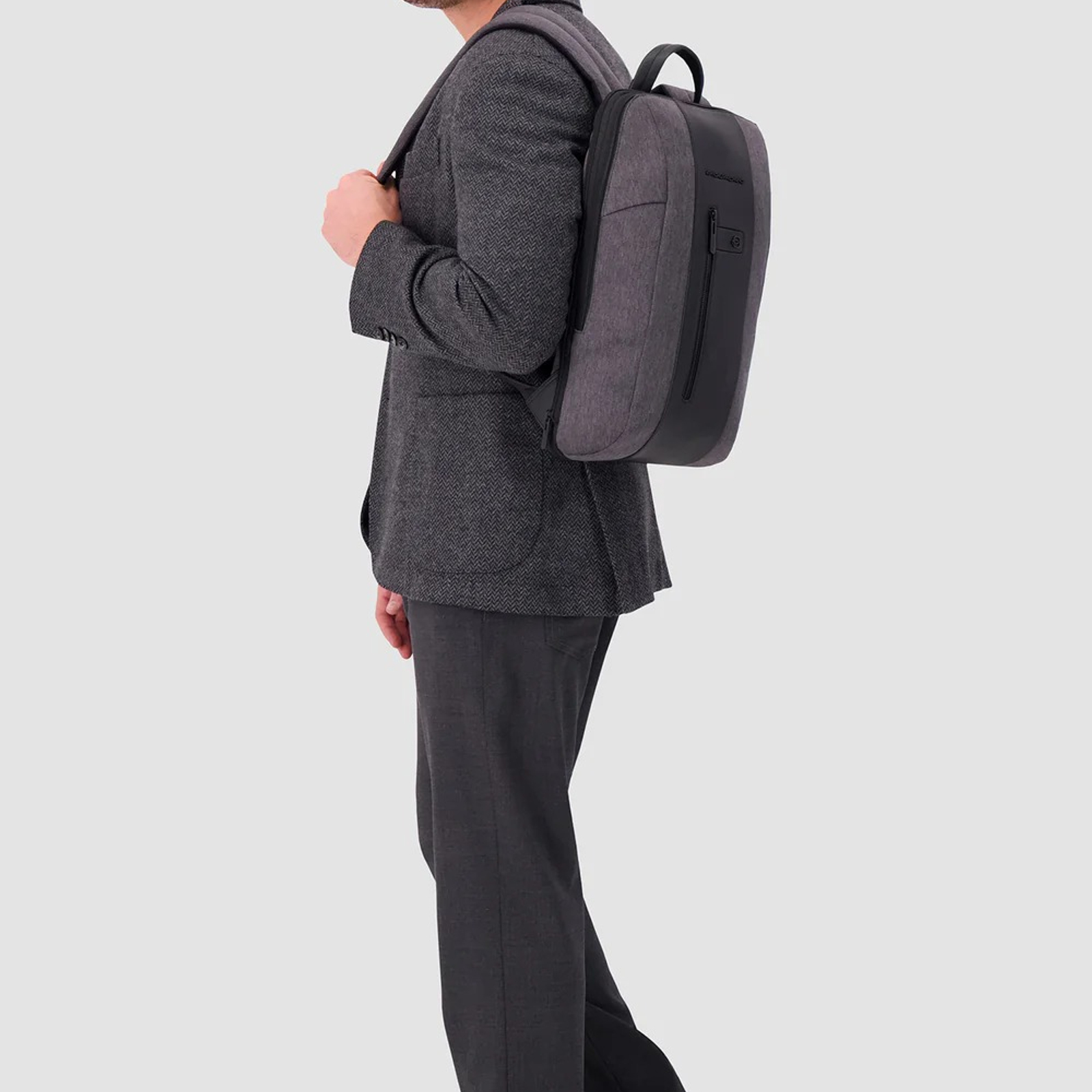 Рюкзак с расширением Piquadro Brief CA6384BR2/Grey-Nero