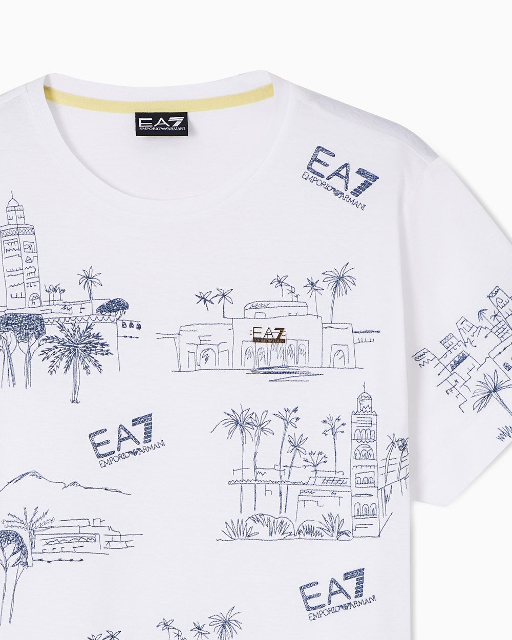 Футболка EA7