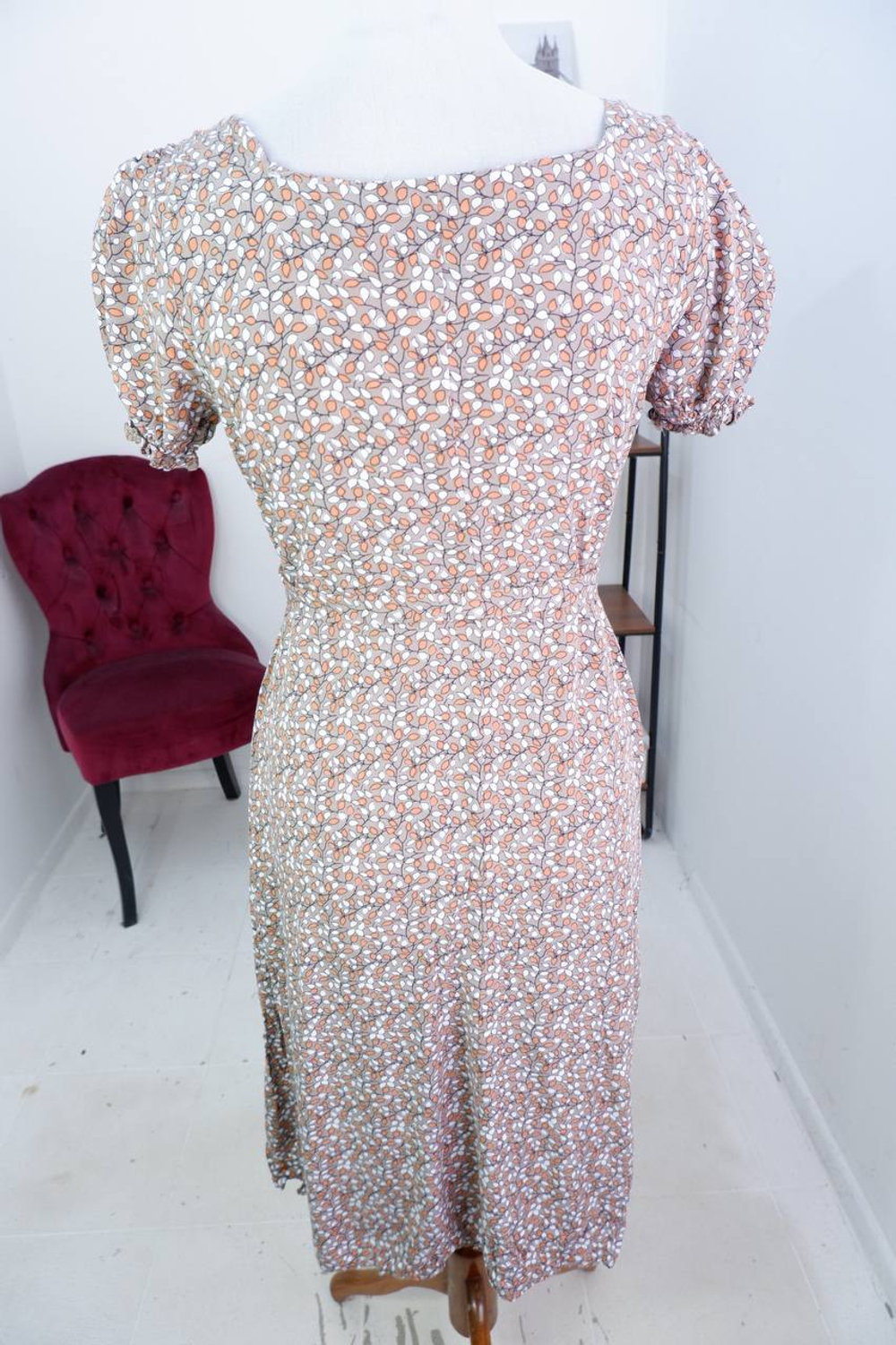 Платье для повседневного образа, визуально на 46 размер