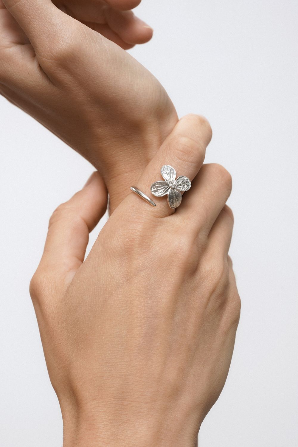 Кольцо Гортензия