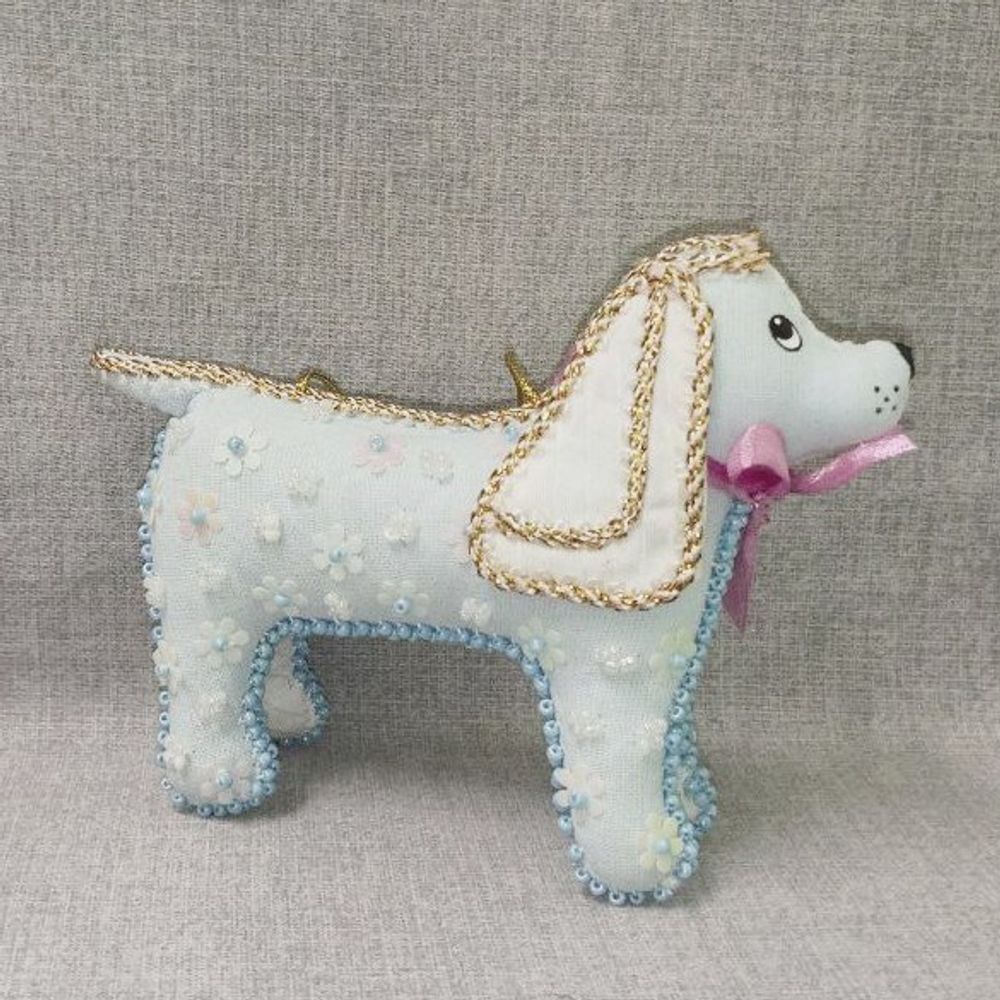 Бисерная ёлочная игрушка Щенок