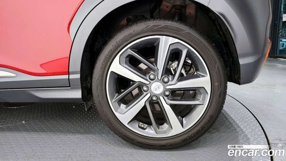 Hyundai KONA 1.6 Turbo 2WD (08.2019)