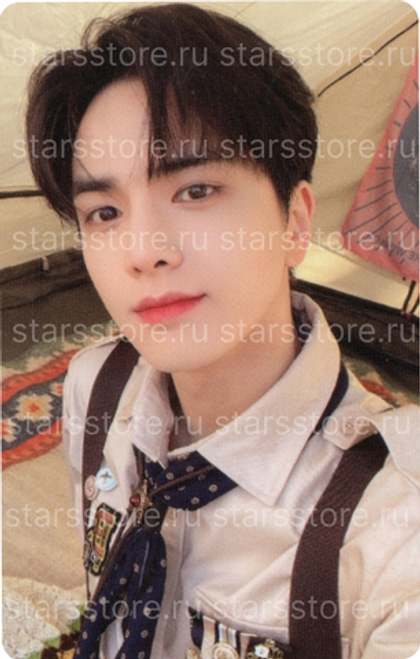 Фотокарта Younghoon 2023 SEASON'S GREETINGS THE BOYZ SCOUT