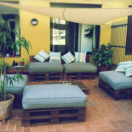 Садовая мебель стилизованная под поддоны СМ01