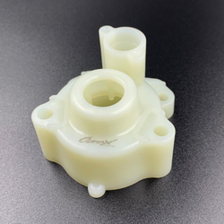 Корпус помпы охлаждения Yamaha 60-90 (Omax)