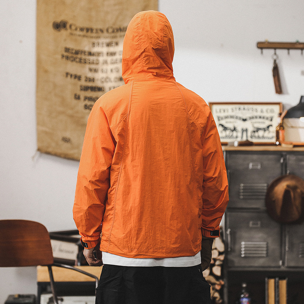 Мужская ультра-тонкая куртка — ваш must-have летом!