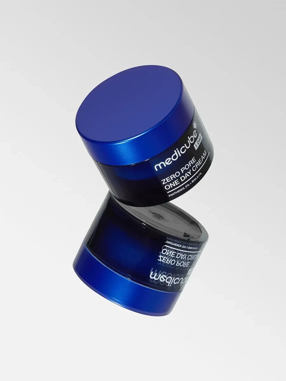 Medicube Крем с салициловой кислотой и пантенолом для сужения пор Zero Pore One Day Cream 50 мл