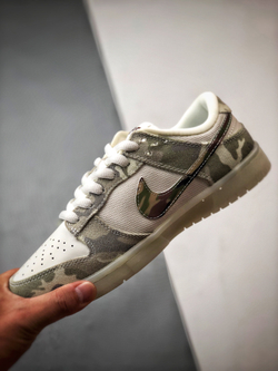 Nike Dunk Low