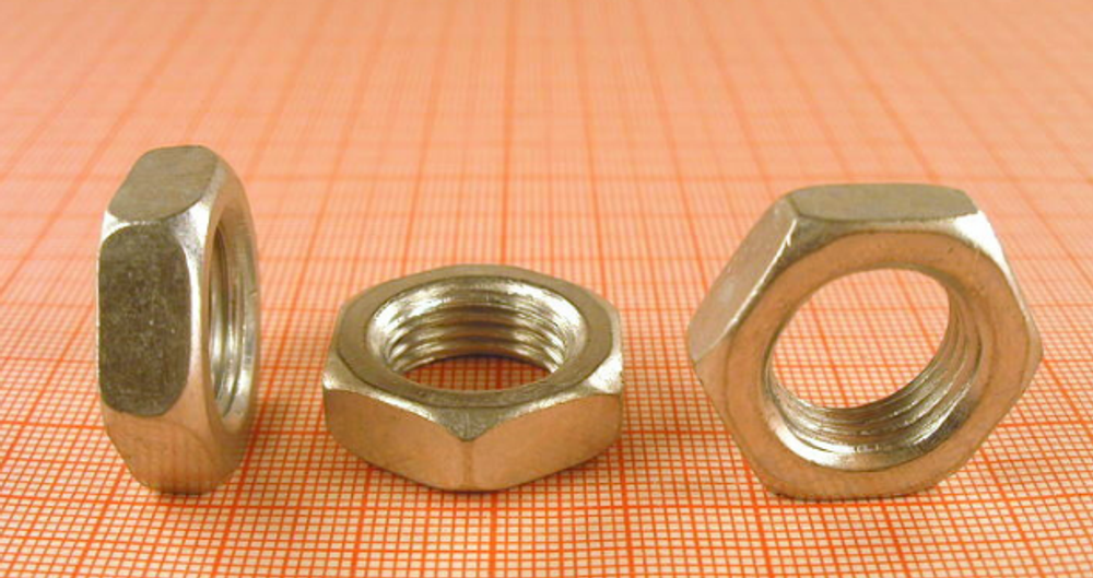 Гайка 16х1.50 рулевого колеса 2101 (522)