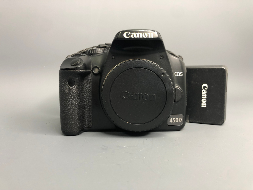 Canon EOS 450D 23.600 кадров