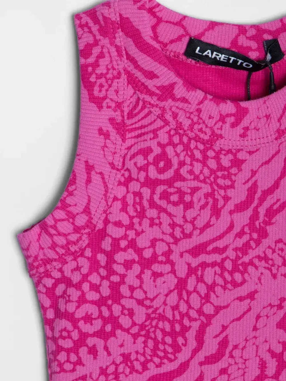 Кроп Топ летний укороченный