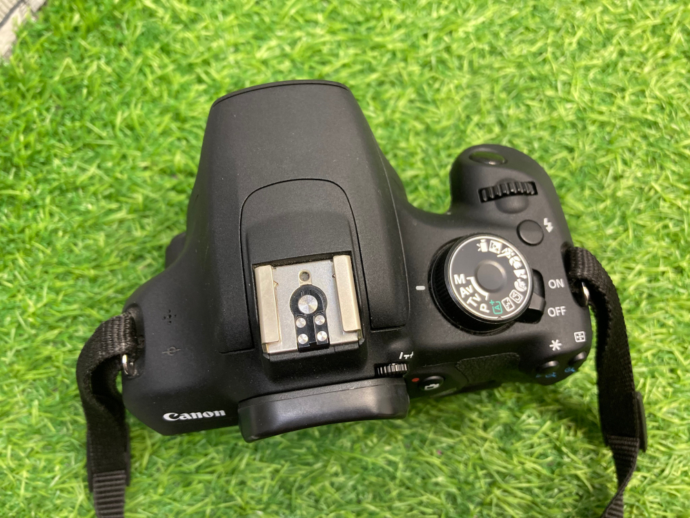 Canon EOS 1200D 2.800 кадров