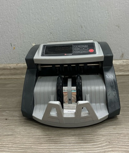 Счетчик банкнот Cassida 5550 UV