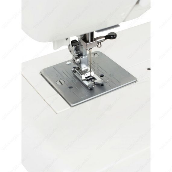 Швейная машина Janome Escape V-17