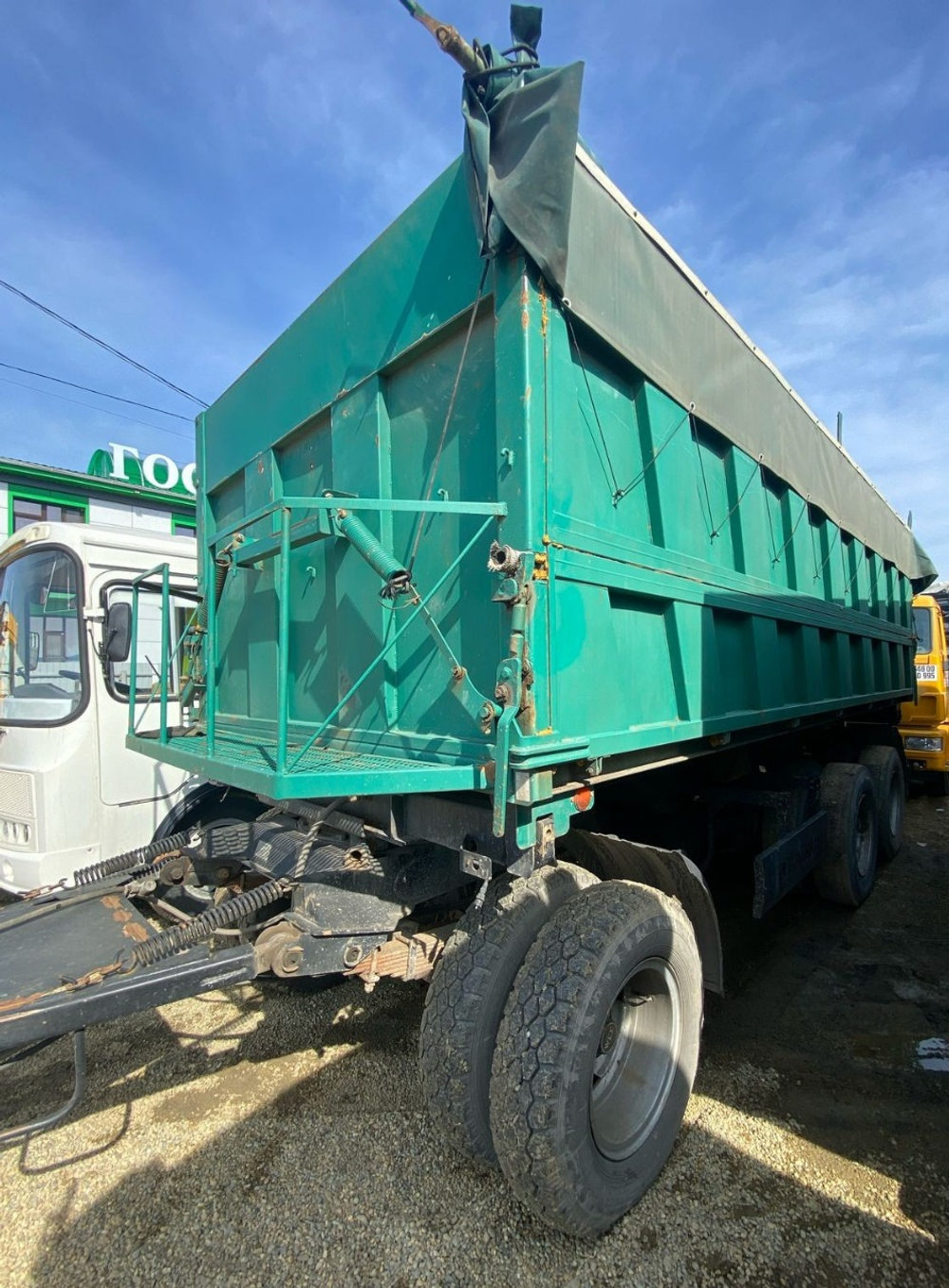 Планета 8529* Прицеп зерновоз 852911В-1