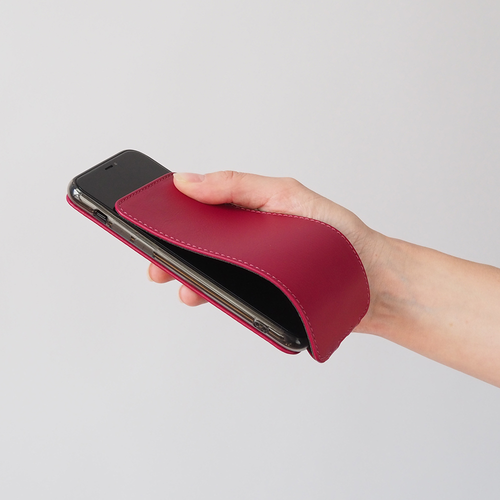 Чехол кожаный для iPhone X/XS цвета малины