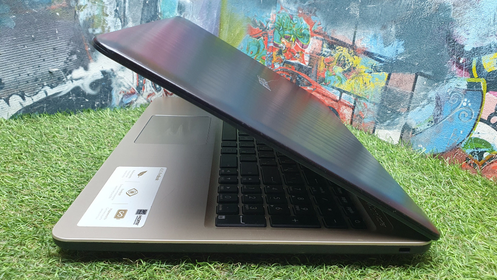 Ноутбук ASUS AMD A6/4Gb/VivoBook F540BA-GQ193T 90nb0iy1-m02360/Windows 10