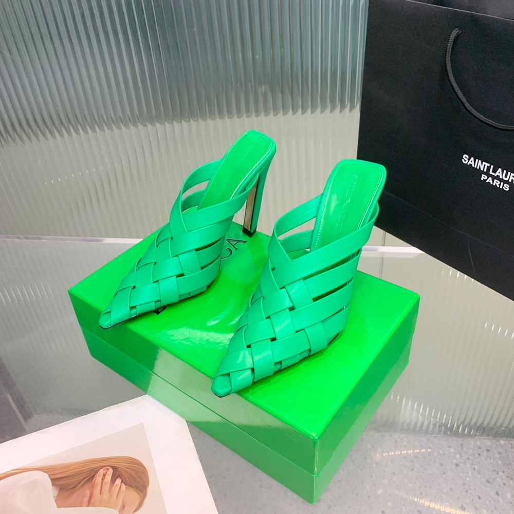 Bottega Veneta Alfie Mule