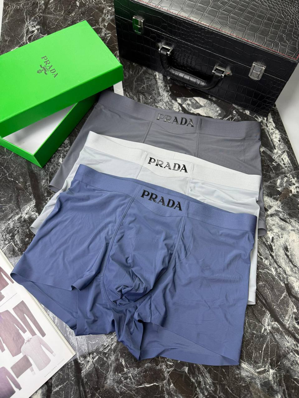 Боксеры Prada