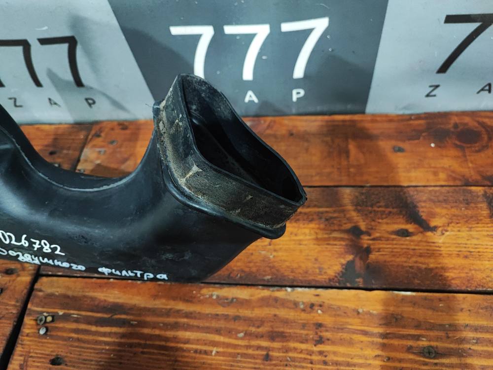 Патрубок воздушного фильтра Toyota Solara (XV20) 98-09 Б/У Оригинал 177500A040